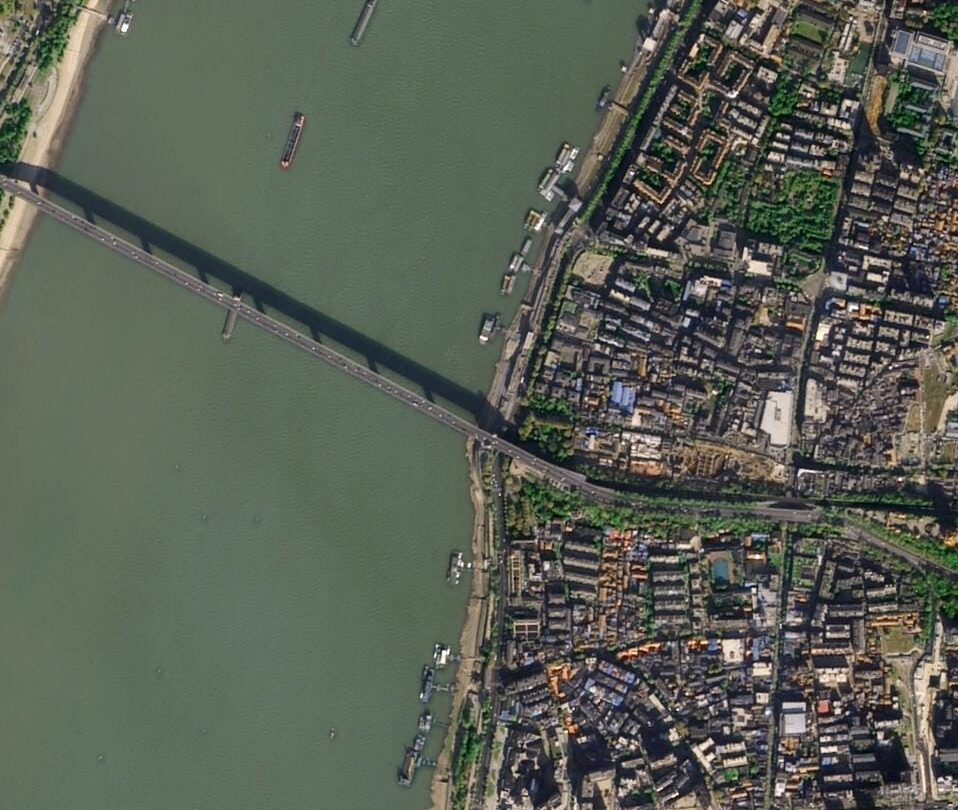 Broad area satellite monitoring for geospatial solutions from XRTech Group