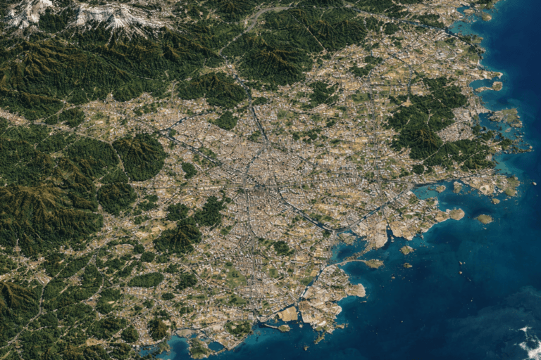 Aerial Imagery vs Satellite Imagery: Key Differences Explained